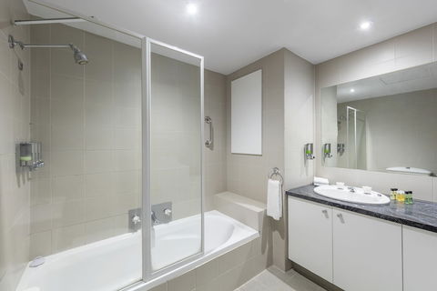 Riverside Apartments Melbourne - Accommodation Batemans Bay 2