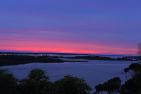 Absolute Lakes Entrance - Accommodation Batemans Bay 2