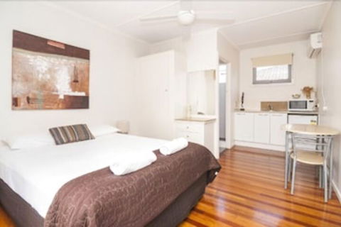 Golden Shores Airport Motel - Accommodation Batemans Bay 7