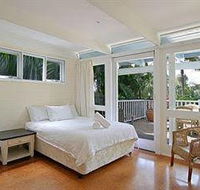 The Lower Decks - Accommodation Batemans Bay