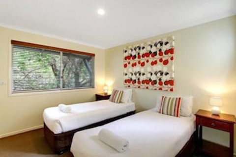 A PERFECT STAY - Beach House At Tallows - Accommodation Batemans Bay 5