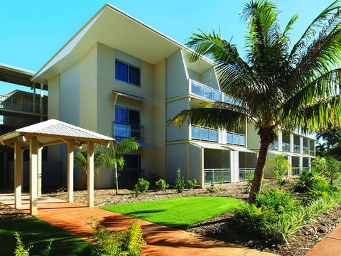 Oaks Broome Hotel - Accommodation Batemans Bay 1