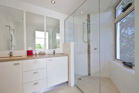 Picture Point Terraces - Accommodation Batemans Bay 2