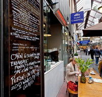Hotel Causeway - Accommodation Batemans Bay