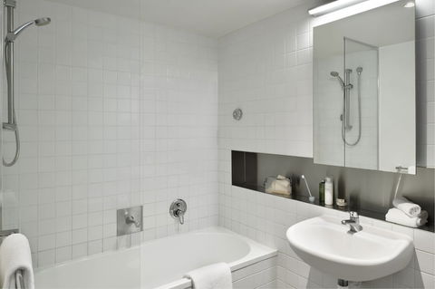 Punthill Little Bourke - Accommodation Batemans Bay 2