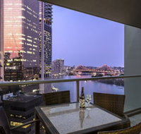 Oaks Brisbane on Felix Suites - Accommodation Batemans Bay