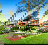 Comfort Apartments Royal Gardens - Accommodation Batemans Bay