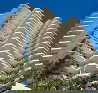 Beach House Seaside Resort Coolangatta - Accommodation Batemans Bay