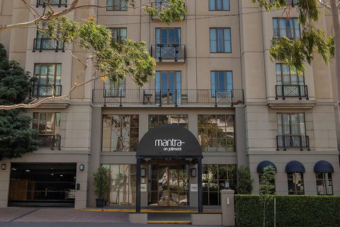 Mantra On Jolimont - Accommodation Batemans Bay 2