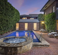Adelaide Inn - Accommodation Batemans Bay