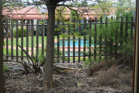 Grange Burn Motel - Accommodation Batemans Bay 0