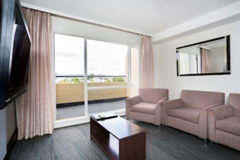 St Ives Apartments - Accommodation Batemans Bay 0