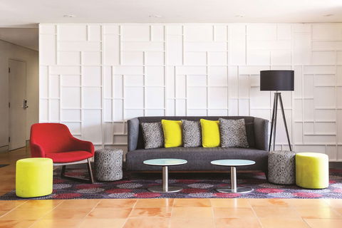 Travelodge Hotel Blacktown Sydney - Accommodation Batemans Bay 2