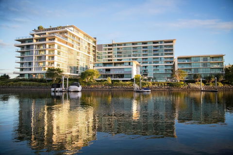 ULTIQA Freshwater Point Resort - Accommodation Batemans Bay 1