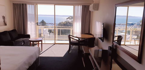 Marina Resort - Accommodation Batemans Bay 5