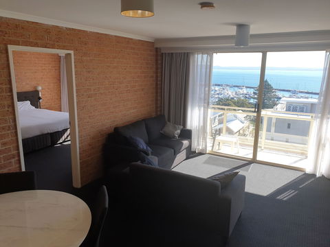 Marina Resort - Accommodation Batemans Bay 6