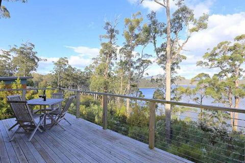Stewarts Bay Lodge - Accommodation Batemans Bay 3