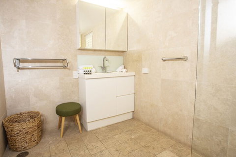 Noosa Blue Resort - Accommodation Batemans Bay 4