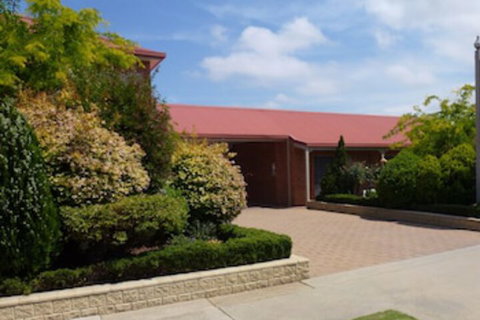 Colonial Motor Inn Bairnsdale - Accommodation Batemans Bay 0
