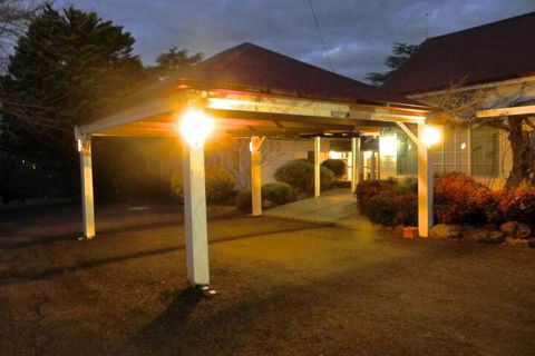Moore Park Inn - Accommodation Batemans Bay 2