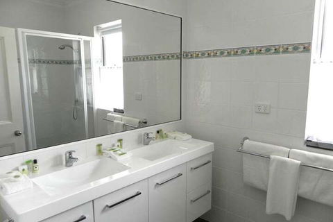 Moore Park Inn - Accommodation Batemans Bay 3