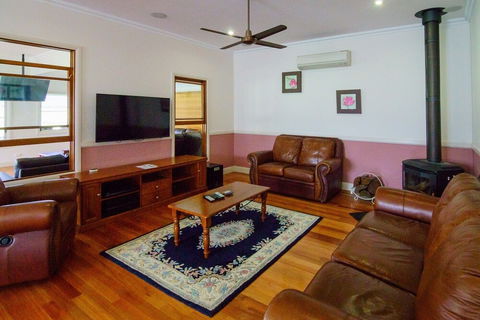 Radiance On Lyra - Accommodation Batemans Bay 3