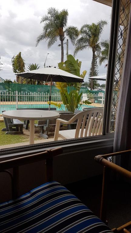 South Pacific Palms Motor Inn - Accommodation Batemans Bay 4