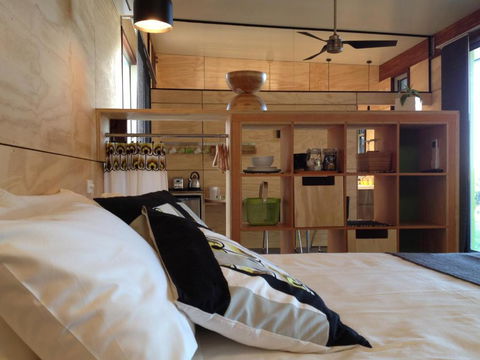 Bed + Bauhaus - Accommodation Batemans Bay 3
