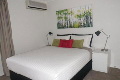 Barker Road - Accommodation Batemans Bay 3