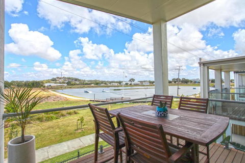 Lakeside Deck House - Accommodation Batemans Bay 5