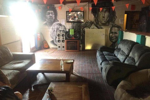 Planet Inn Backpackers - Accommodation Batemans Bay 1