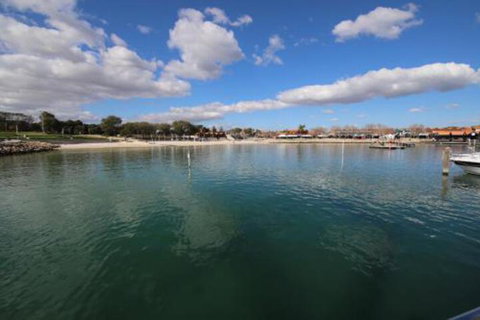Perth Beachside Holiday House - Accommodation Batemans Bay 0