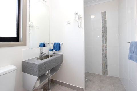 Reef Gardens Motel - Accommodation Batemans Bay 3
