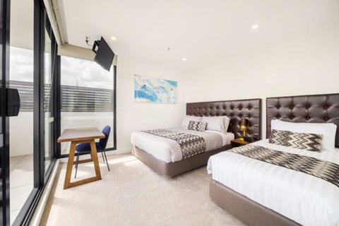 Whitehorse Apartment Hotel - Accommodation Batemans Bay 1
