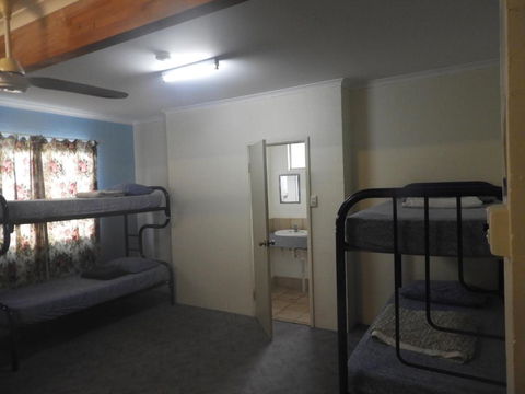 Kalbarri Backpackers YHA - Accommodation Batemans Bay 4