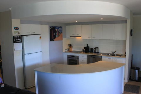 Forster Holiday Apartment - Accommodation Batemans Bay 3
