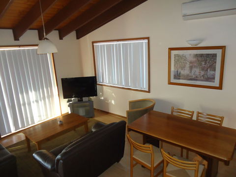 Dalmeny Shores - Accommodation Batemans Bay 5