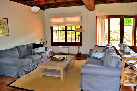 The Barn - Accommodation Batemans Bay 1