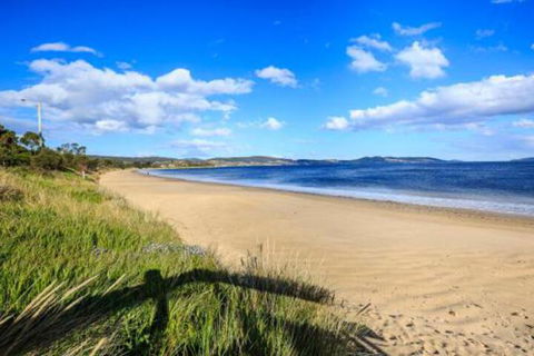 Bellerive Marina View Apartments NO 27 - Accommodation Batemans Bay 7