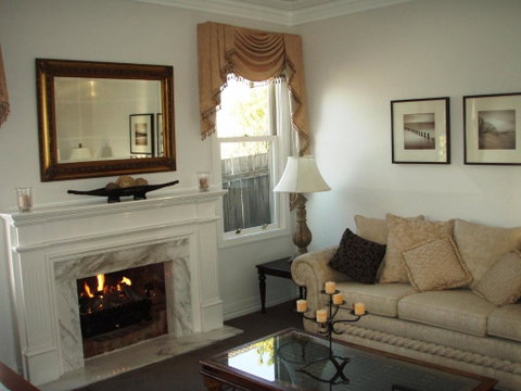 Jamieson Cottage - Accommodation Batemans Bay 4