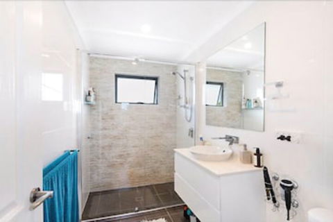 Koonah Townhouse - Accommodation Batemans Bay 5