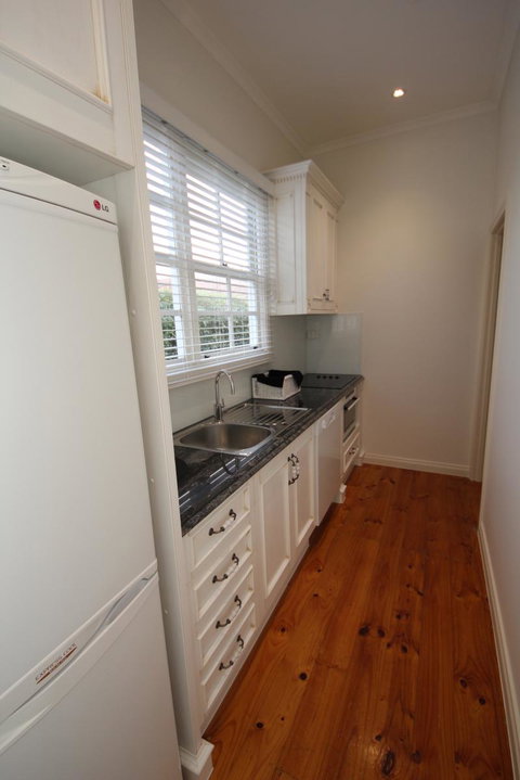 Girt By Sea Warrnambool - Accommodation Batemans Bay 2