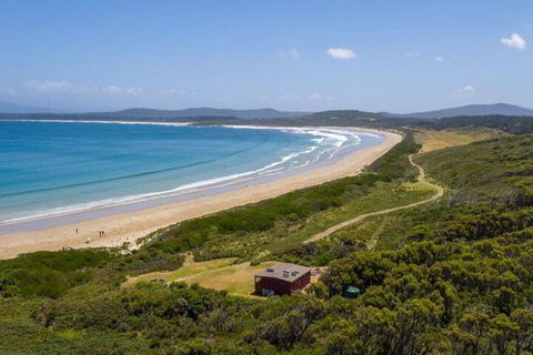 Cloudy Bay Cabin - Accommodation Batemans Bay 1
