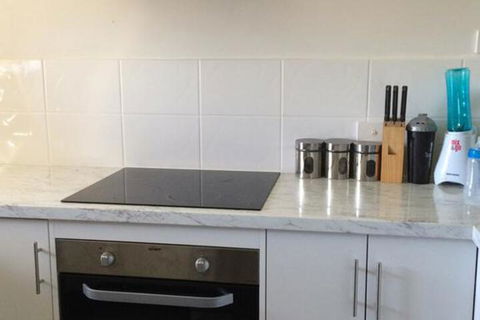 Maple Tree Cottage - Accommodation Batemans Bay 2