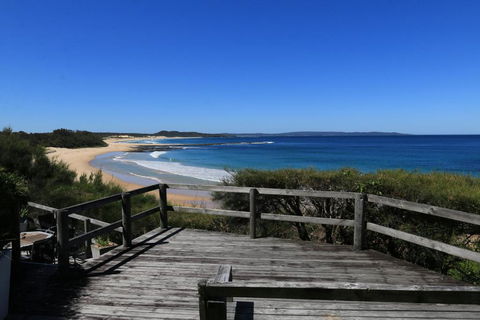 Bunkys By The Sea Holiday House - Accommodation Batemans Bay 4