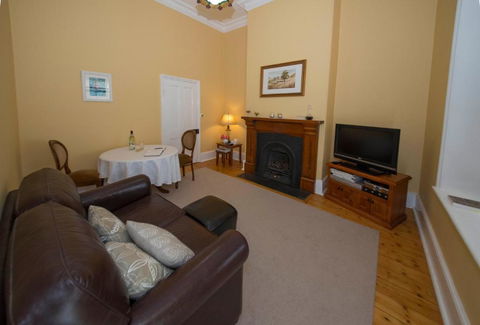 Yankalilla Bay Homestead - Accommodation Batemans Bay 6