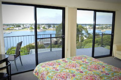 Ocean View Apartment 1 - Accommodation Batemans Bay 0