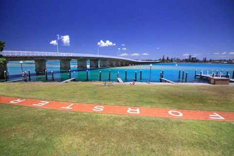 Cape View Manor Bed & Breakfast - Accommodation Batemans Bay 3