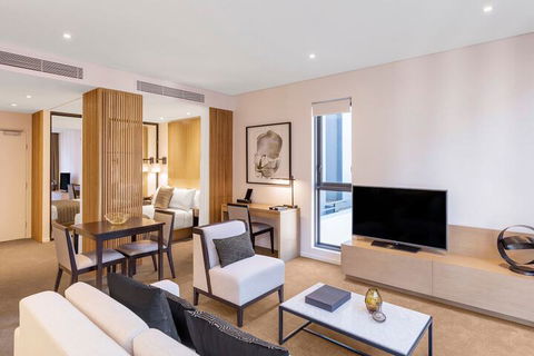 SKYE Hotel Suites Parramatta - Accommodation Batemans Bay 7