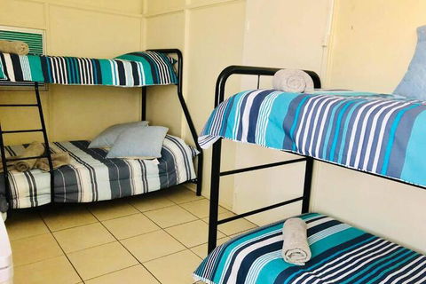 Accommodation At Isa - Accommodation Batemans Bay 6